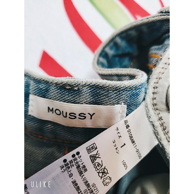 moussy(マウジー)の送料無料☆MOUSSY☆人気完売☆クラッシュデニム膝丈☆ハーフパンツ レディースのパンツ(デニム/ジーンズ)の商品写真