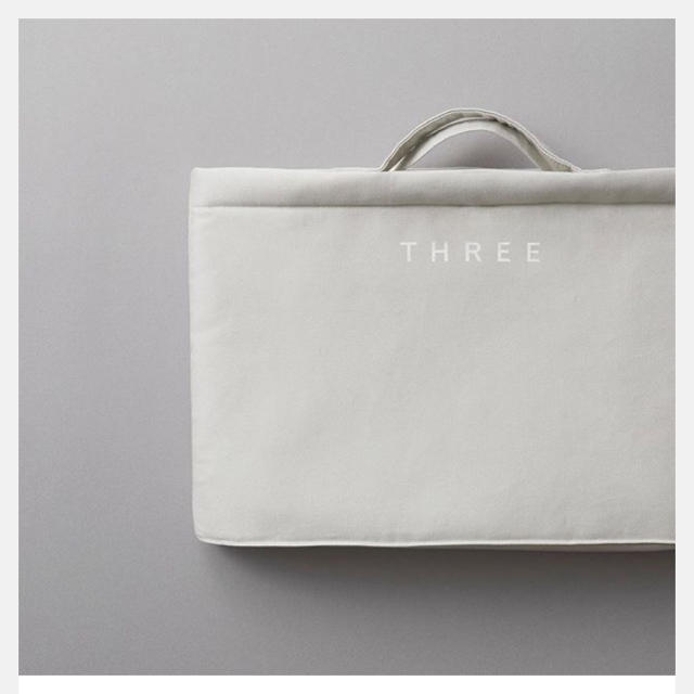 THREE(スリー)のTHREE オリジナル　キャリングバッグ　 コスメ/美容のメイク道具/ケアグッズ(その他)の商品写真