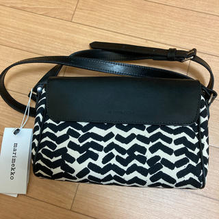 マリメッコ(marimekko)の新品 マリメッコ  SAHALAITARAITA  ショルダーバッグ(ショルダーバッグ)