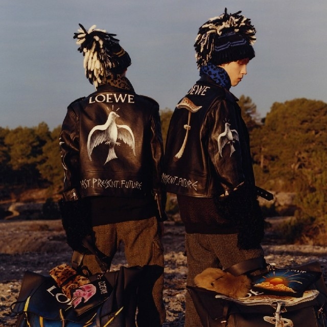 LOEWE(ロエベ)の希少 LOEWE Biker Mushroom Handpainte メンズのジャケット/アウター(ライダースジャケット)の商品写真