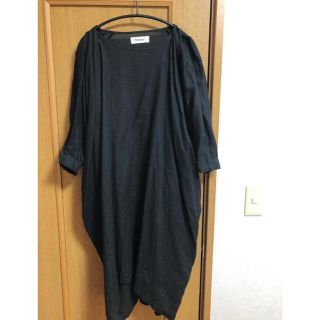 ツムグ(tumugu)のツムグ　リネンワンピース　美品(ひざ丈ワンピース)