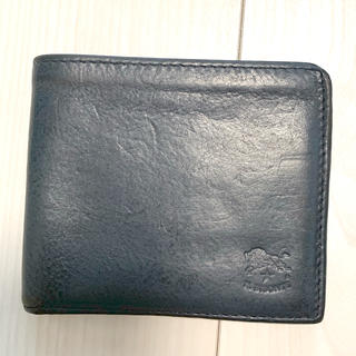イルビゾンテ(IL BISONTE)の二つ折財布(折り財布)