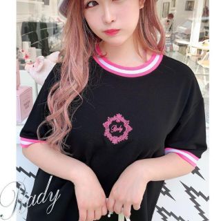 Rady(Tシャツ(半袖/袖なし))のフリマアイテム一覧 Rady(Tシャツ(半袖/袖なし))のフリマアイテム一覧