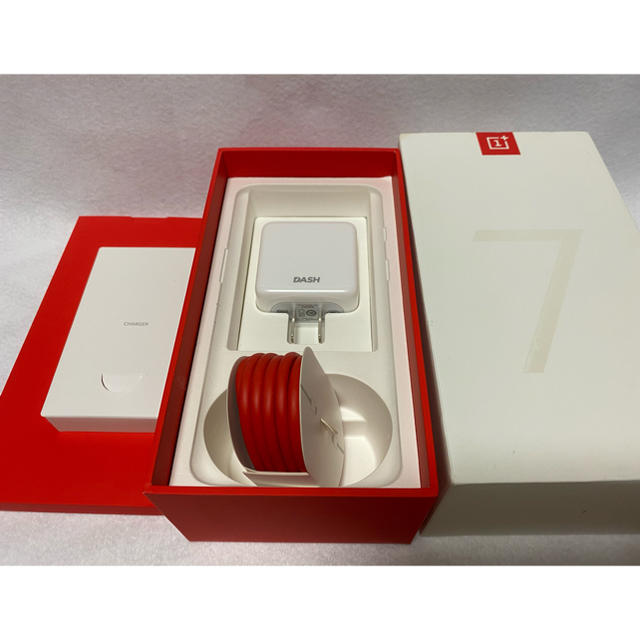 ANDROID(アンドロイド)の美品SIMフリー OnePlus 7 8GB 256GB ミラーグレー スマホ/家電/カメラのスマートフォン/携帯電話(スマートフォン本体)の商品写真