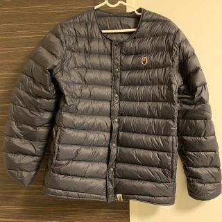 アベイシングエイプ(A BATHING APE)のアベイシングエイプ部屋試着のみ。Mサイズブラック。ダウンジャケット(ダウンジャケット)