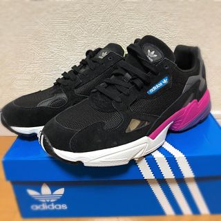 アディダス(adidas)の【新品・未使用】アディダス ファルコン スニーカー 27.5cm(スニーカー)