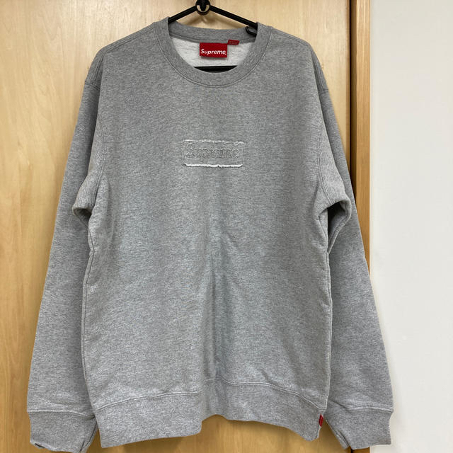 Supreme(シュプリーム)のsupreme cutout logo crewneck カットアウトロゴ メンズのトップス(スウェット)の商品写真