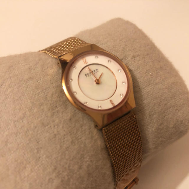 SKAGEN(スカーゲン)の【スカーゲン】レディース腕時計　ゴールド　電池切れ レディースのファッション小物(腕時計)の商品写真