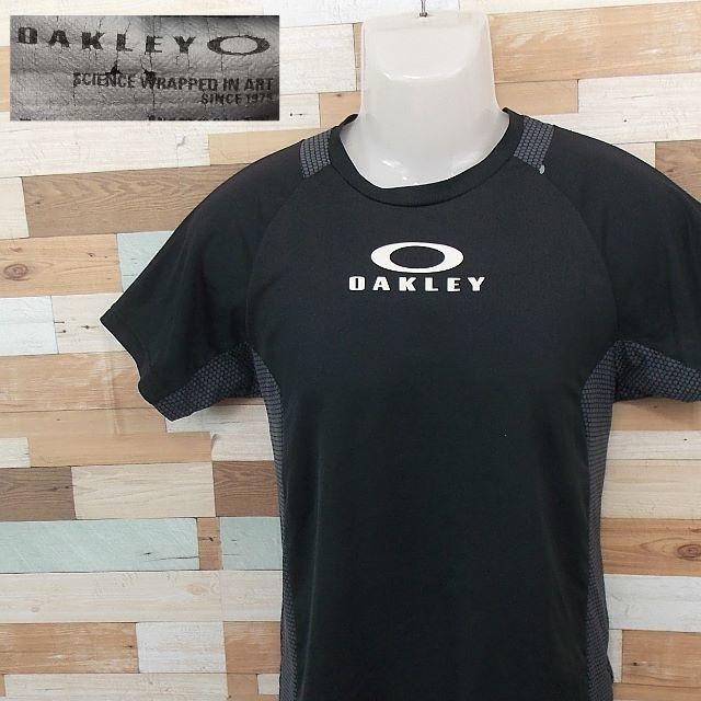 Oakley(オークリー)の【OAKLEY】 美品 オークリー 半袖シャツ ブラック スポーツウェア M メンズのトップス(Tシャツ/カットソー(半袖/袖なし))の商品写真