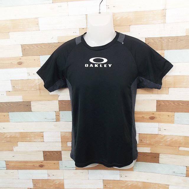 Oakley(オークリー)の【OAKLEY】 美品 オークリー 半袖シャツ ブラック スポーツウェア M メンズのトップス(Tシャツ/カットソー(半袖/袖なし))の商品写真