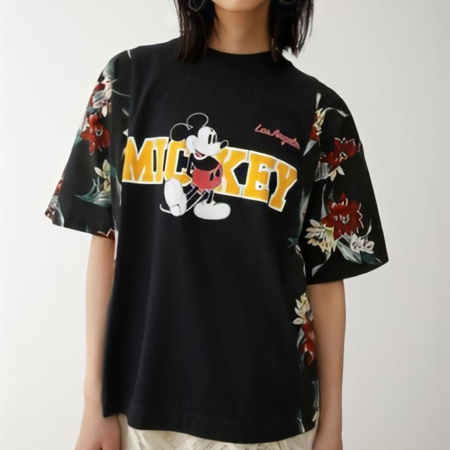 moussy(マウジー)のmoussy ミッキー tシャツ レディースのトップス(Tシャツ(半袖/袖なし))の商品写真