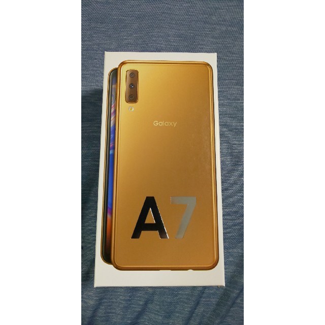 【値下げ中】Galaxy A7 ゴールド 64 GB  ギャラクシースマートフォン本体