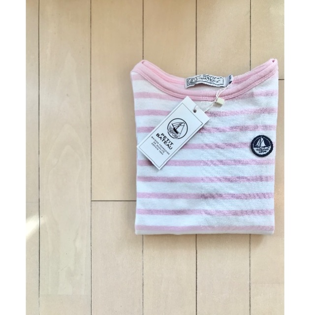 PETIT BATEAU(プチバトー)の新品✦PETIT BATEAU マリニエール 長袖カットソー(5a) キッズ/ベビー/マタニティのキッズ服女の子用(90cm~)(Tシャツ/カットソー)の商品写真