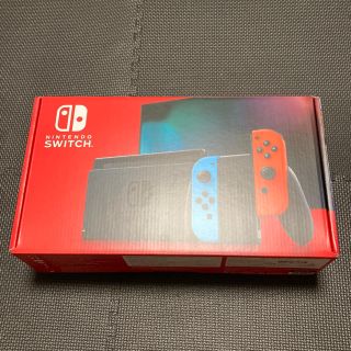 ニンテンドースイッチ(Nintendo Switch)の任天堂 Nintendo Switch 本体 ネオンブルー／ネオンレッド(家庭用ゲーム機本体)