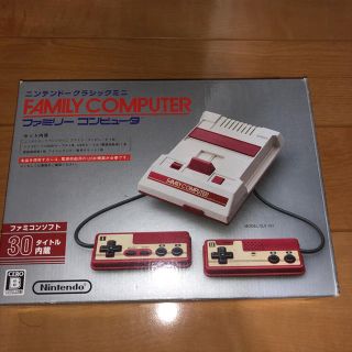 ニンテンドウ(任天堂)の専用新品同様 任天堂クラシックミニ ファミコン(家庭用ゲーム機本体)