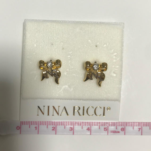 NINA RICCI(ニナリッチ)のニナリッチ　リボンピアス レディースのアクセサリー(ピアス)の商品写真