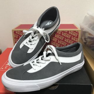 ヴァンズ(VANS)の【新品】VANS オールドスクール bold ni ボールドニー グレー(スニーカー)