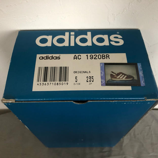 Adidas アディダス カントリー カンガルーレザーの通販 By Venus24 プロフィール必読 アディダスならラクマ