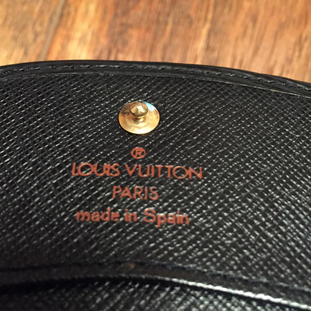 LOUIS VUITTON(ルイヴィトン)のルイヴィトン 小銭入れ メンズのファッション小物(コインケース/小銭入れ)の商品写真