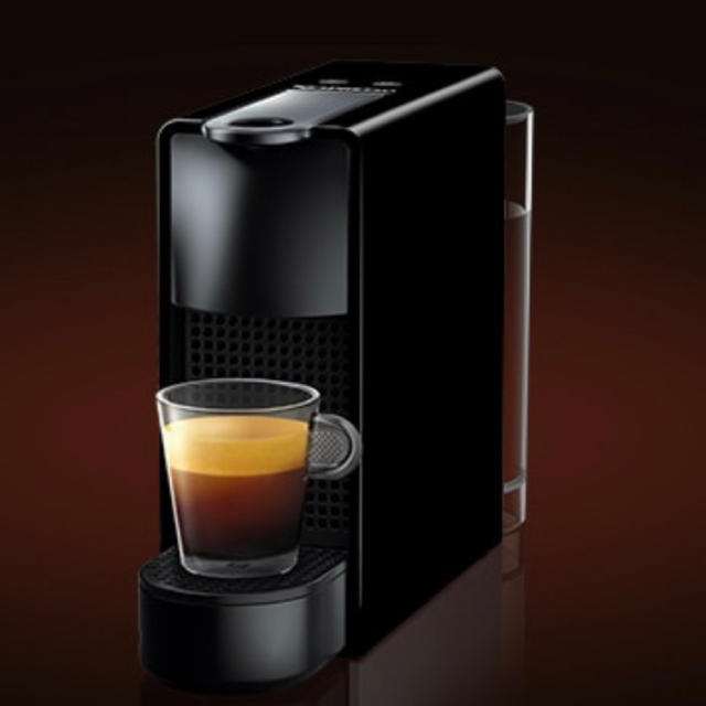 Nespresso エッセンスミニ　C  ピアノブラック　2020/09購入