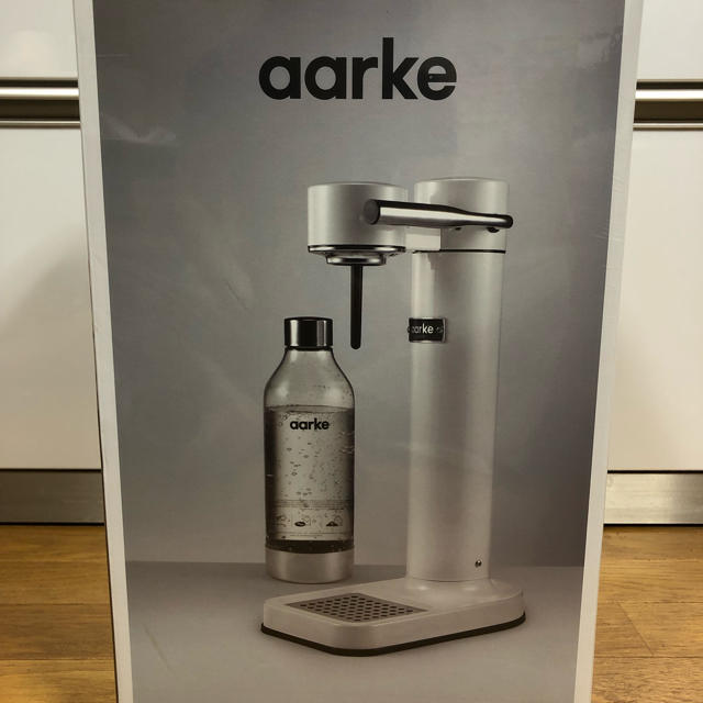 aarke Carbonator II アールケ　炭酸水サーバー　ホワイト　新品