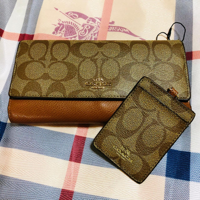 coach財布