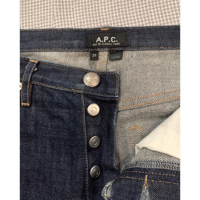 A.P.C(アーペーセー)のAPC アーペーセー　デニムパンツ レディースのパンツ(デニム/ジーンズ)の商品写真