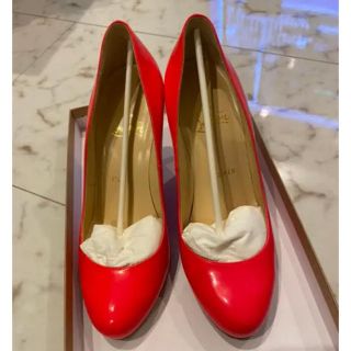 クリスチャンルブタン(Christian Louboutin)のクリスチャンルブタン　ピンク　パテントパンプス　美品(ハイヒール/パンプス)