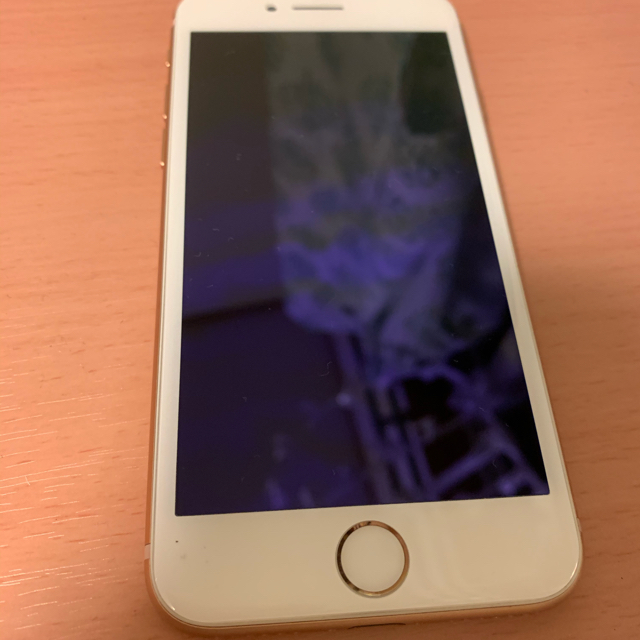 iPhone8 gold 64GB SIMフリー