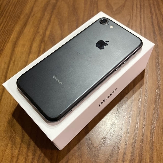 在庫低価 iPhone - iPhone 7 Black 256 GB SoftBankの通販 by フリーMODO｜アイフォーンならラクマ