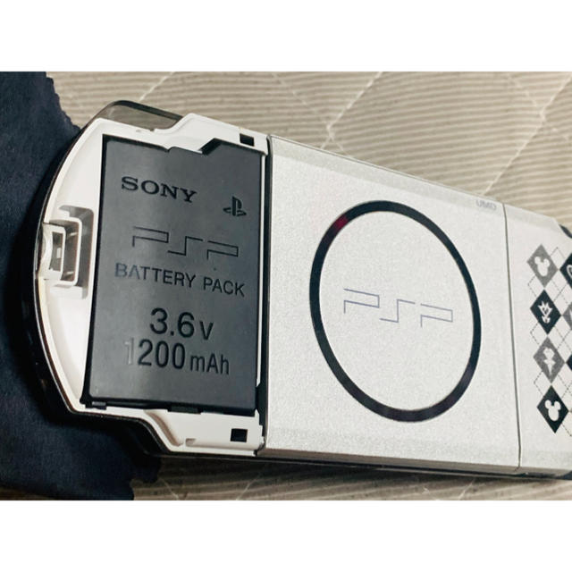 PSP-3000 キングダムハーツ　比較的美品　送料無料　5 3