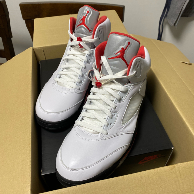 NIKE AIR JORDAN 5 Fire Red スラムダンク流川着用モデル