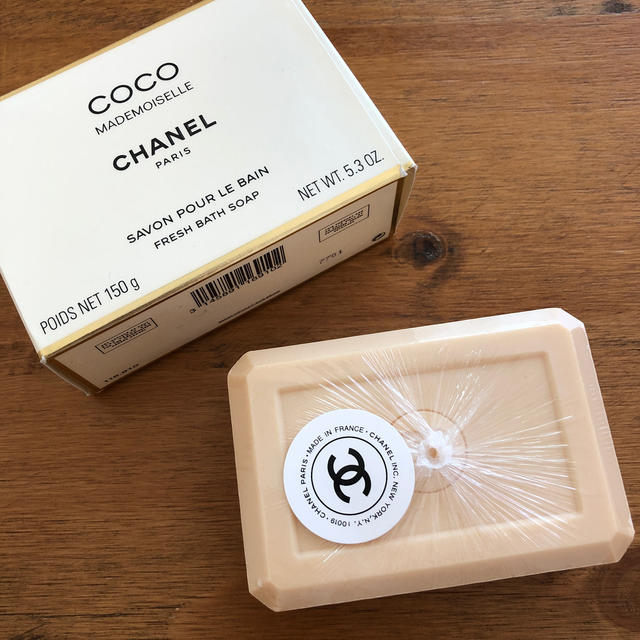 CHANEL(シャネル)のココ　マドモアゼル　サヴォン コスメ/美容のボディケア(ボディソープ/石鹸)の商品写真