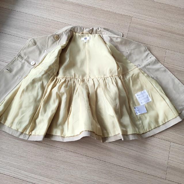 UNIQLO(ユニクロ)のUNIQLO KIDS 110cm トレンチコート キッズ/ベビー/マタニティのキッズ服女の子用(90cm~)(コート)の商品写真