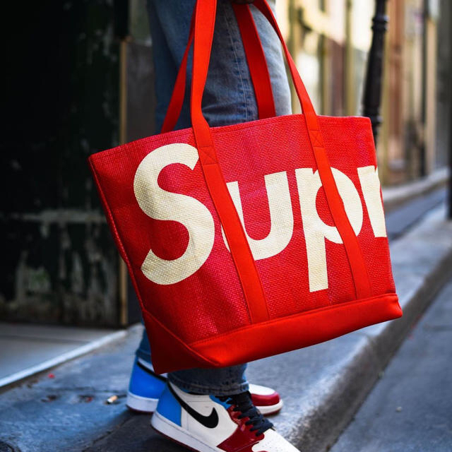 Supreme Raffia Tote Red シュプリーム トートバッグ - トートバッグ