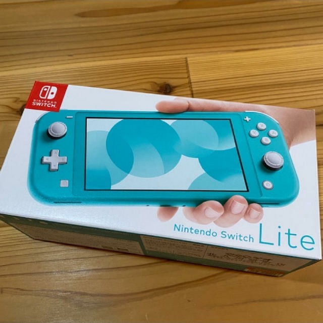 Nintendo Switch(ニンテンドースイッチ)の本日限定特価！Nintendo Switch Lite ターコイズ エンタメ/ホビーのゲームソフト/ゲーム機本体(携帯用ゲーム機本体)の商品写真