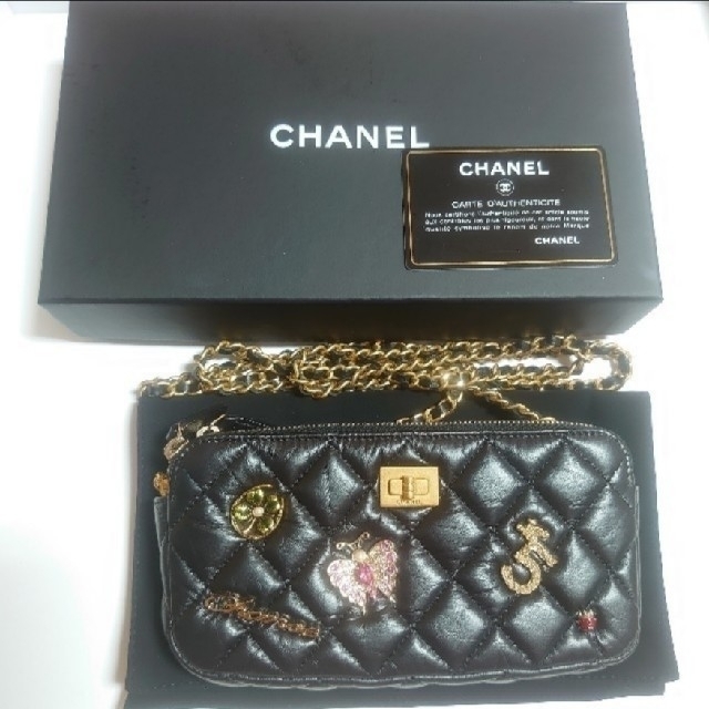 CHANEL(シャネル)の美品☆レア☆CHANEL チェーンウォレット レディースのバッグ(ショルダーバッグ)の商品写真