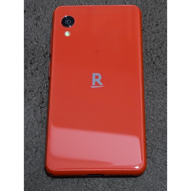 Rakuten(ラクテン)の楽天mini クリムゾンレッド BAND1対応 スマホ/家電/カメラのスマートフォン/携帯電話(スマートフォン本体)の商品写真
