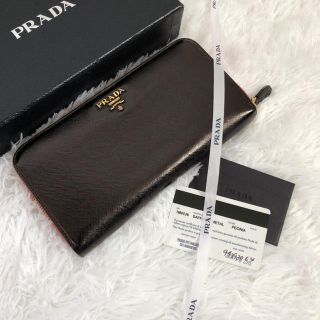 プラダ(PRADA)の美品　PRADA プラダ　長財布　ラウンドファスナー(財布)