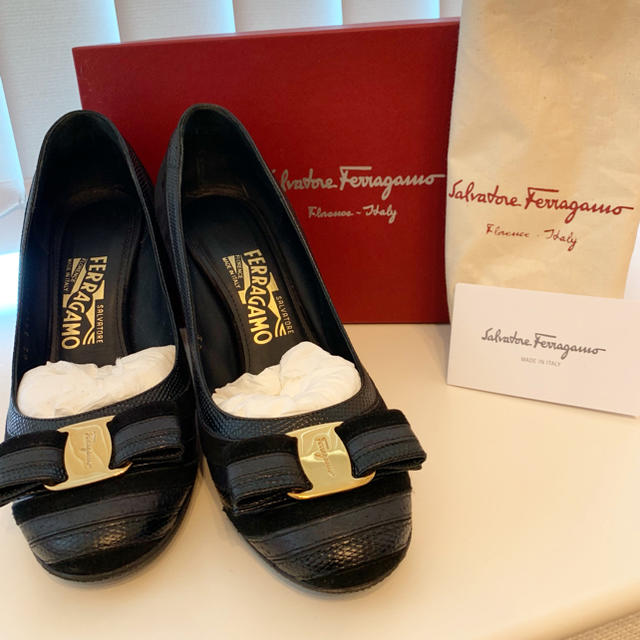 Salvatore Ferragamo(サルヴァトーレフェラガモ)のフェラガモ♡パンプス レディースの靴/シューズ(ハイヒール/パンプス)の商品写真