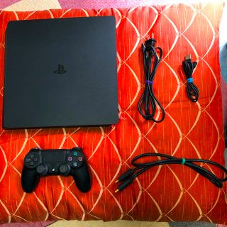 プレイステーション4(PlayStation4)のPS4 中古　一式　美品(携帯用ゲーム機本体)