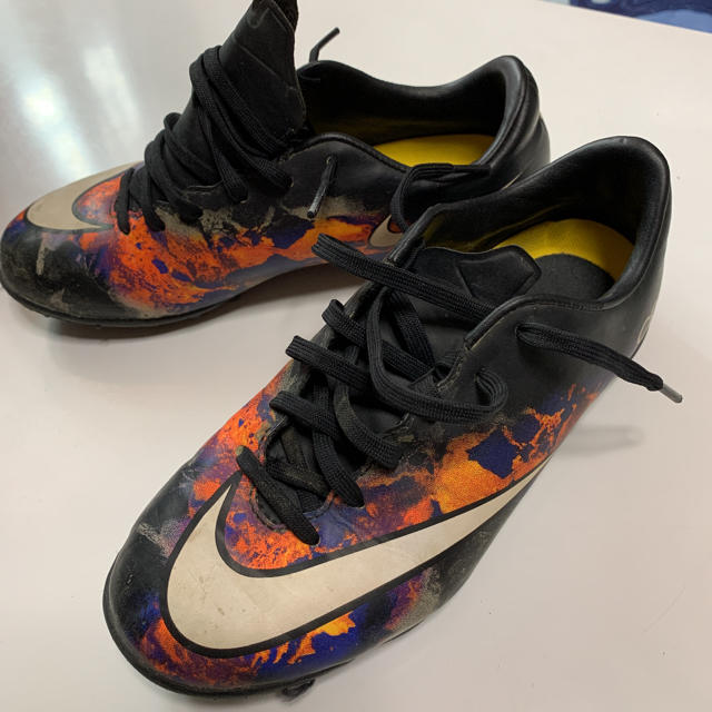 NIKE - NIKE Mercurial CR7 トレーニングシューズの通販 by (o NIKE - NIKE Mercurial CR7 トレーニングシューズの通販 by (o
