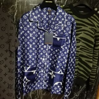 ルイヴィトン シルク モノグラム柄 シャツ 長袖 パジャマ