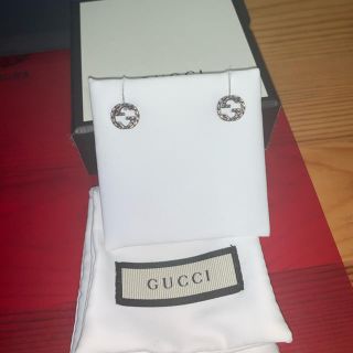 グッチ(Gucci)のやまらら様専用 GUCCI シルバーロゴピアス(ピアス(両耳用))