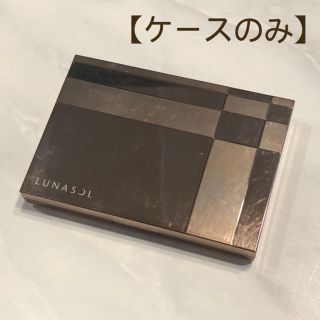 ルナソル(LUNASOL)のLUNASOL パウダーファンデーションコンパクトa(ボトル・ケース・携帯小物)