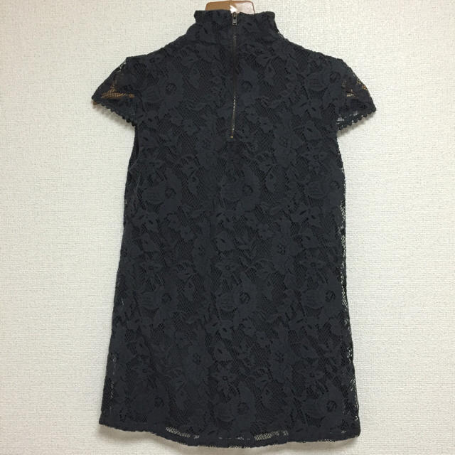 ZARA(ザラ)のZARA 総レース トップス レディースのトップス(Tシャツ(半袖/袖なし))の商品写真