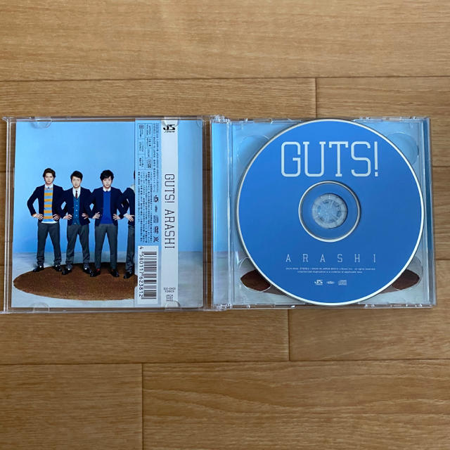 嵐(アラシ)の嵐　GUTS！　CD +DVD  エンタメ/ホビーのCD(ポップス/ロック(邦楽))の商品写真