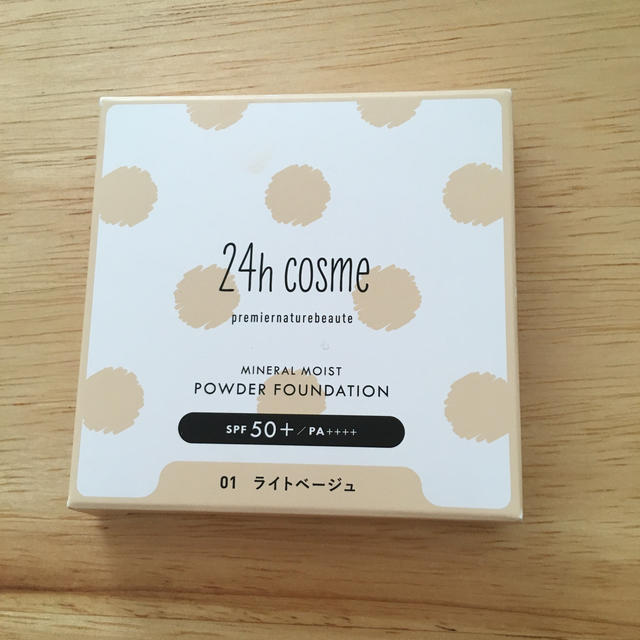 24h cosme(ニジュウヨンエイチコスメ)の24hコスメ  ミネラルモイストパウダーファンデ コスメ/美容のベースメイク/化粧品(ファンデーション)の商品写真