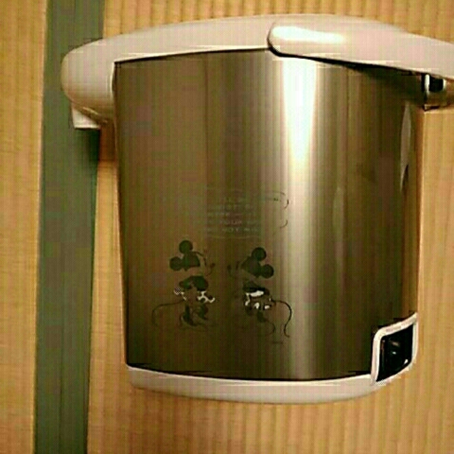 Disney(ディズニー)のディズニーのミッキーの湯沸かし器 スマホ/家電/カメラの生活家電(その他)の商品写真