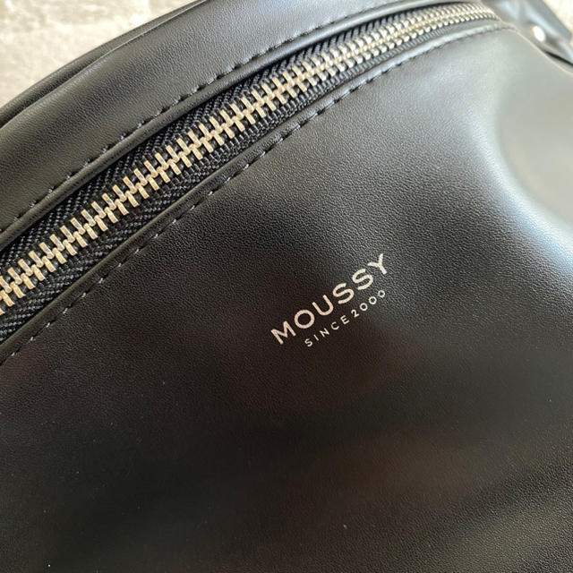 moussy(マウジー)のMOUSSYウエストショルダーバック レディースのバッグ(ショルダーバッグ)の商品写真